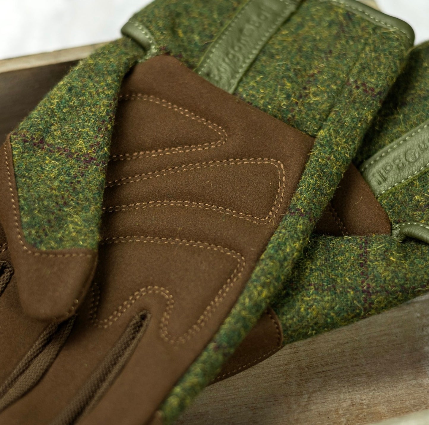 Burgon and Ball - Gardening Gloves ‘Dig the Glove’ L/XL