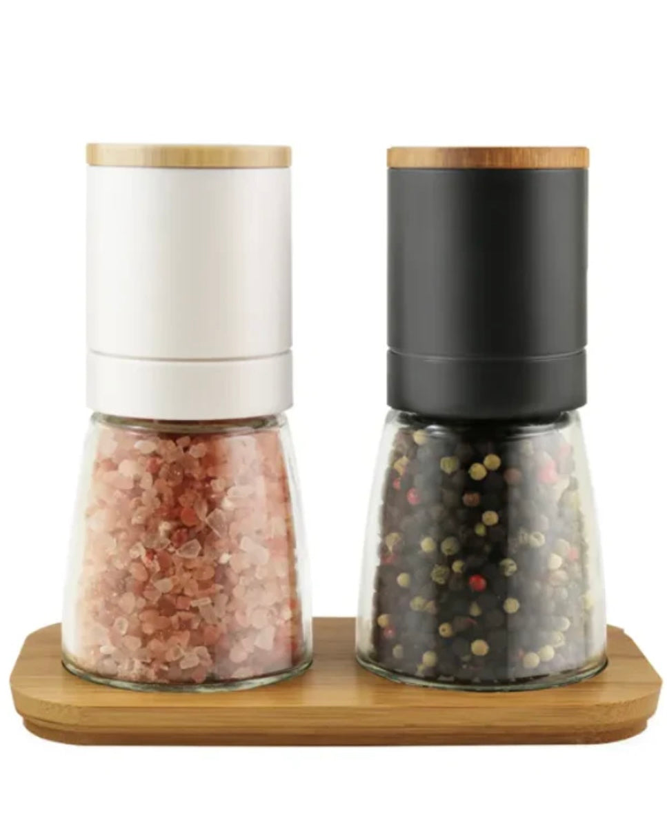 Dishy Futagon Mill Set on Caddy