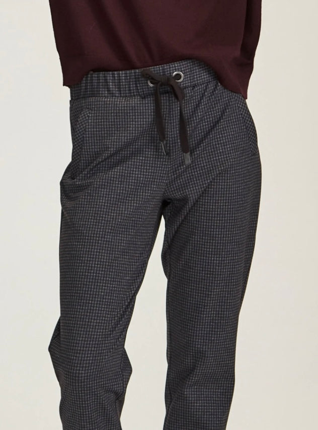 Sills Blue Check Jogger