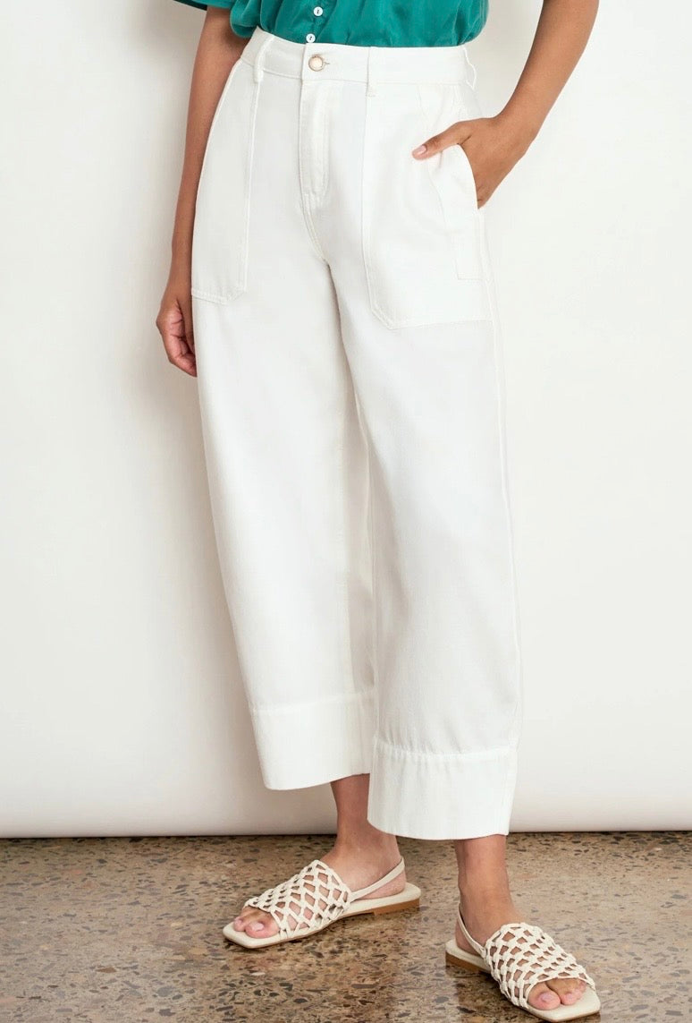 Zoe Kratzmann Ledger Jean