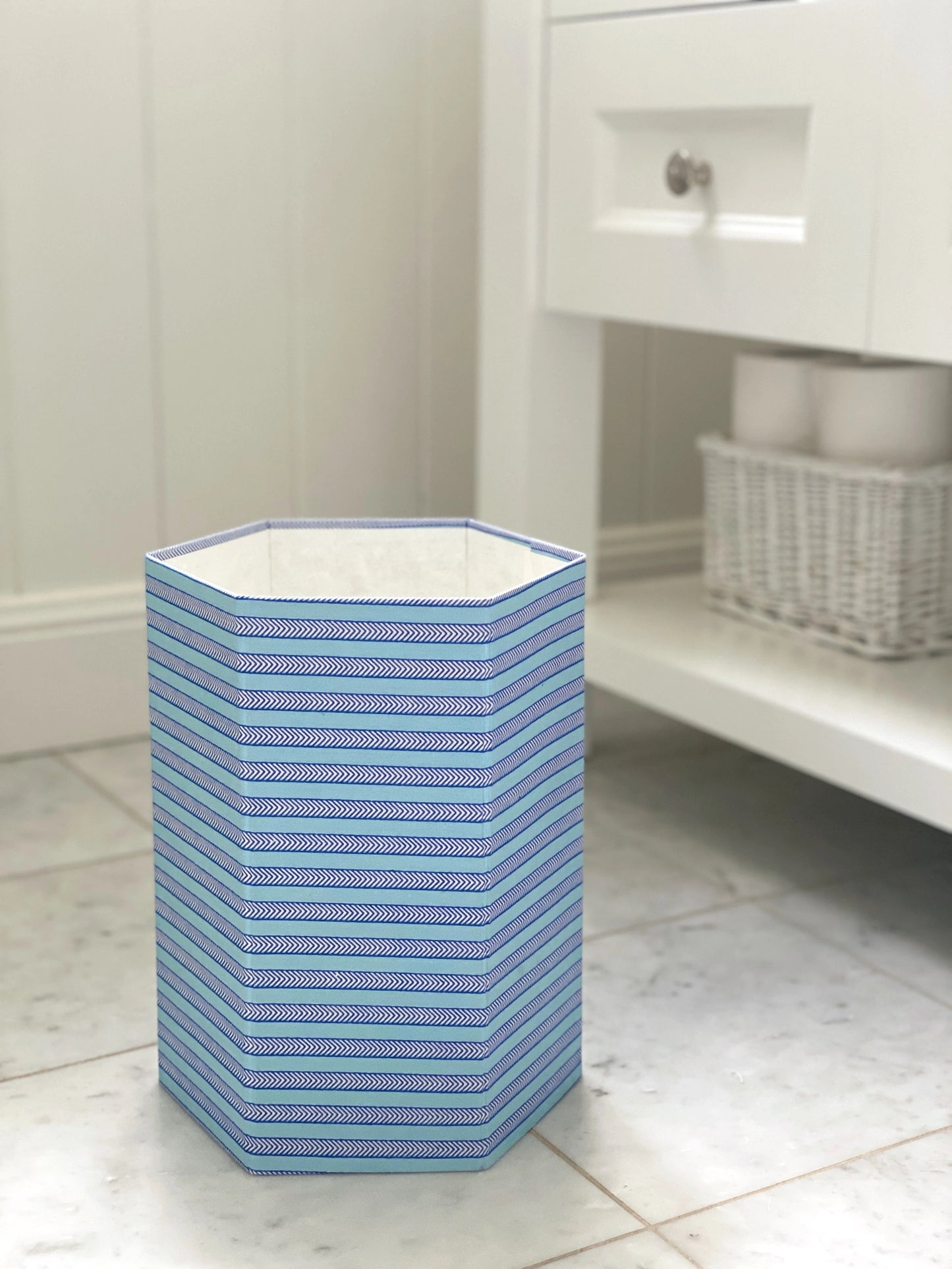 Melinda Hartwright - Bin Set, Chevron Stripe