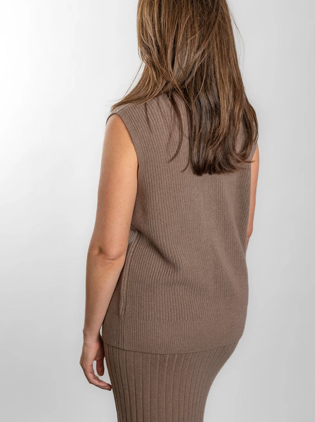 Bow & Arrow Ribbed Vest Brown