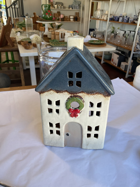 French Country Collections Christmas Tea Light House Navy with Wreath Small YA0084