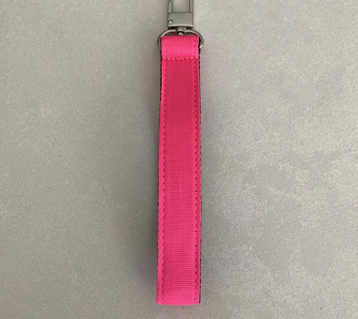 Love Friday Wrist Strap Clips